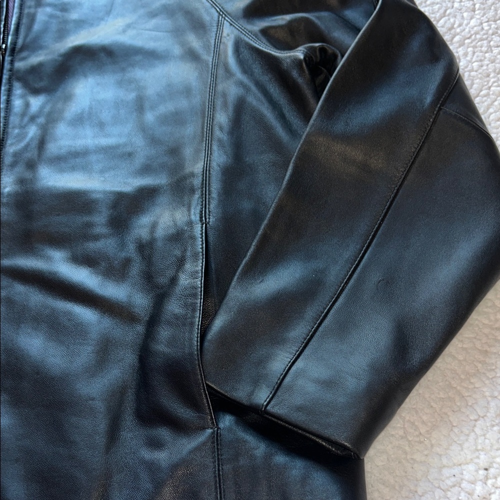 Alfani Women's Elegant Black Leather Jacket - Picture 5 of 14